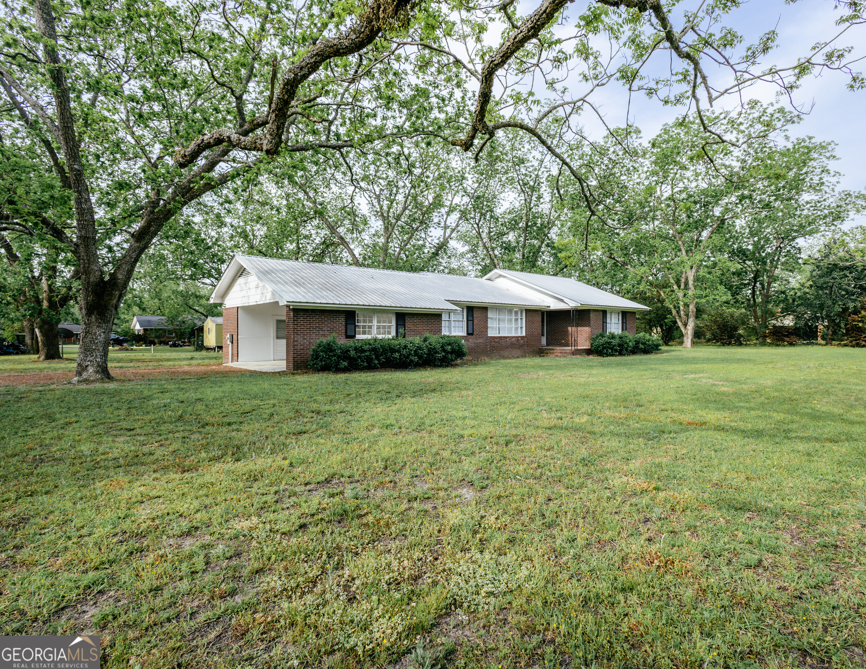 15 Dodson Drive Property Photo 1
