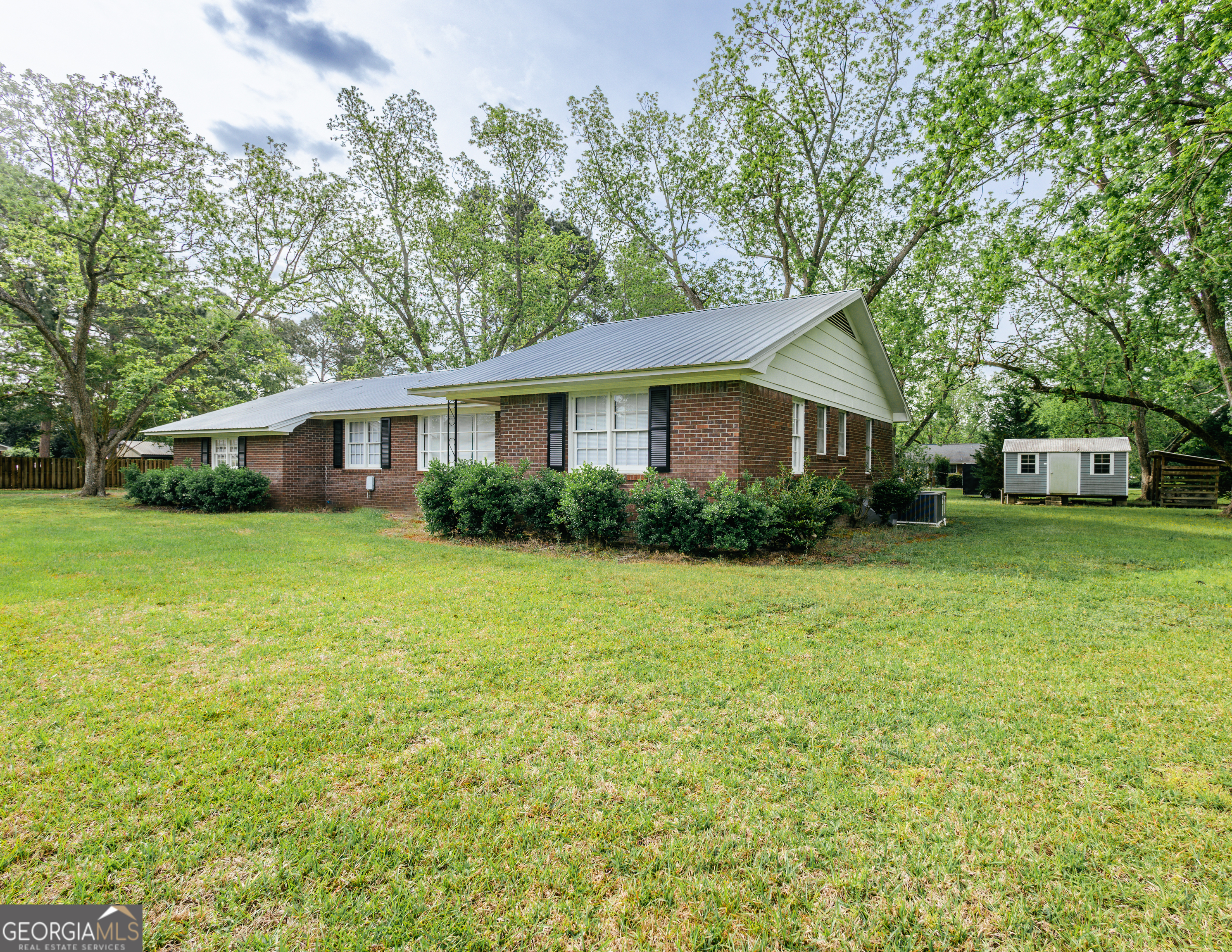 15 Dodson Drive Property Photo 3