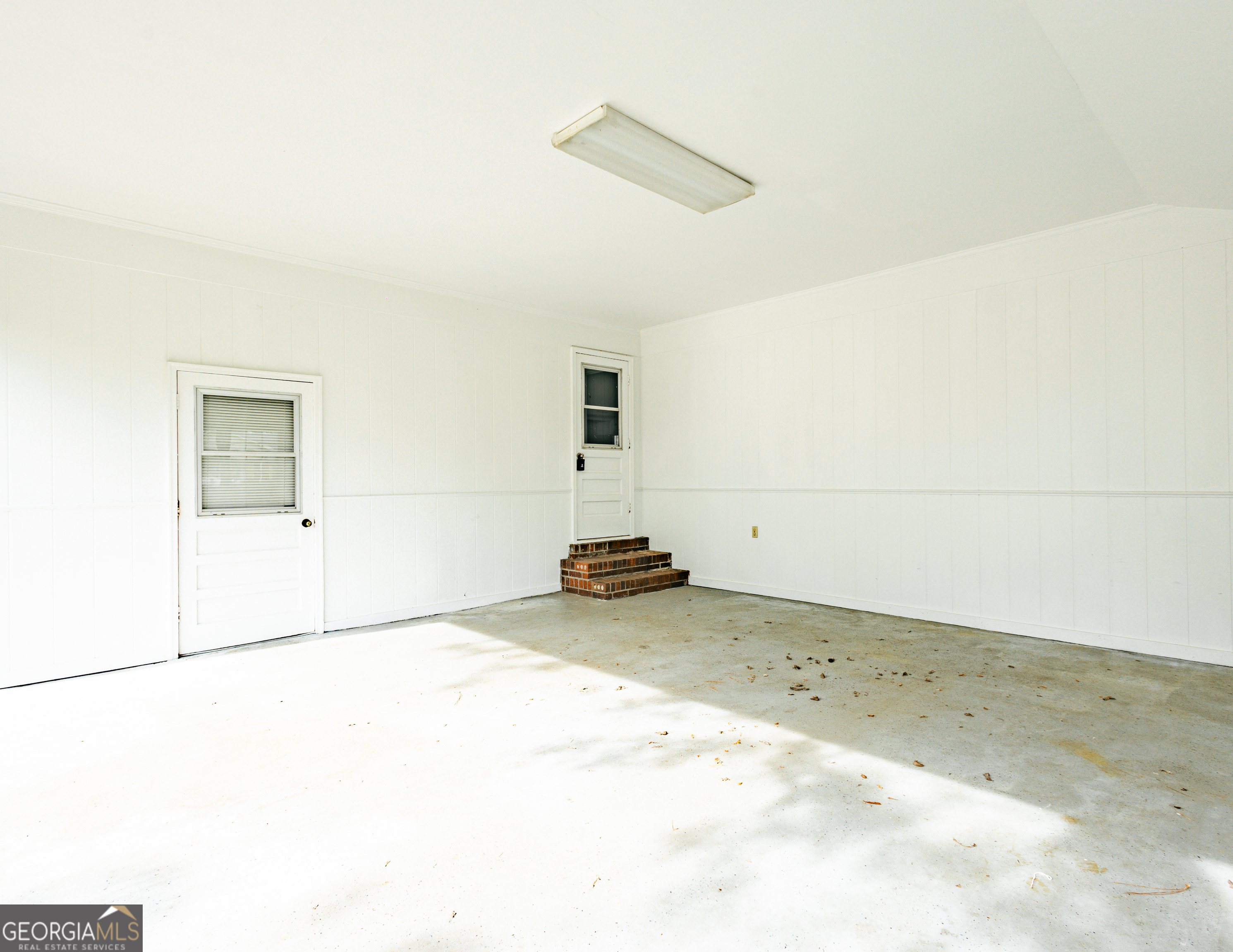 15 Dodson Drive Property Photo 6