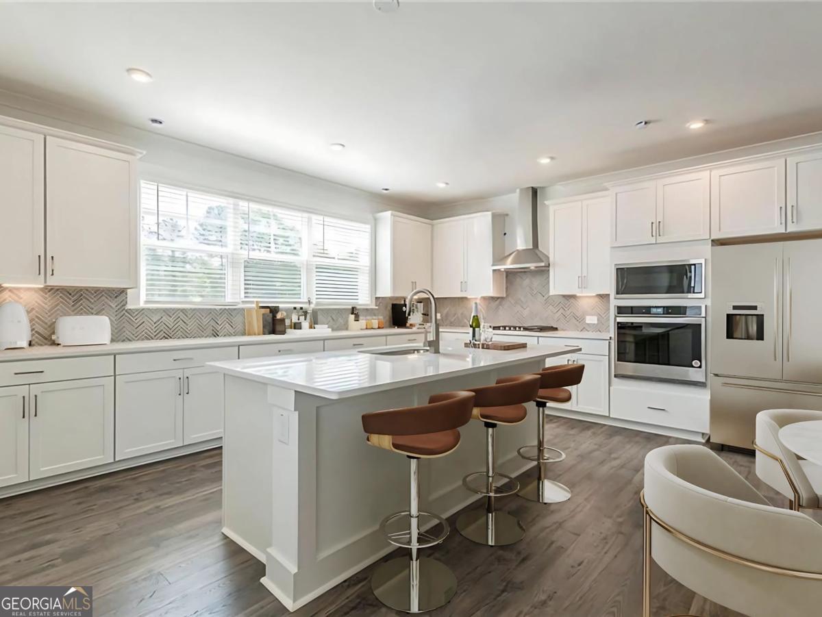 3409 Catalan Alley Property Photo 10