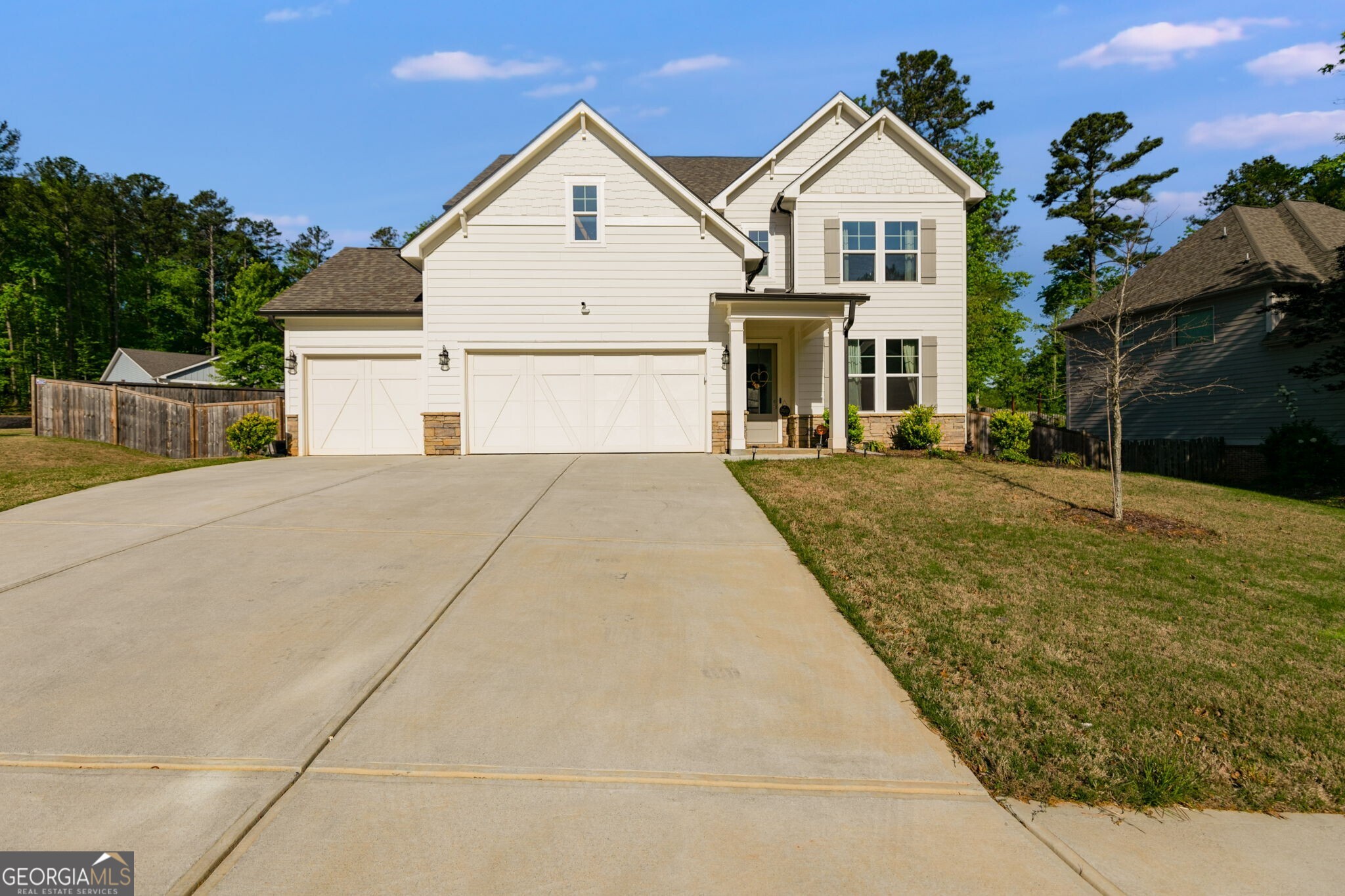 174 Riverwood Drive Property Photo 1