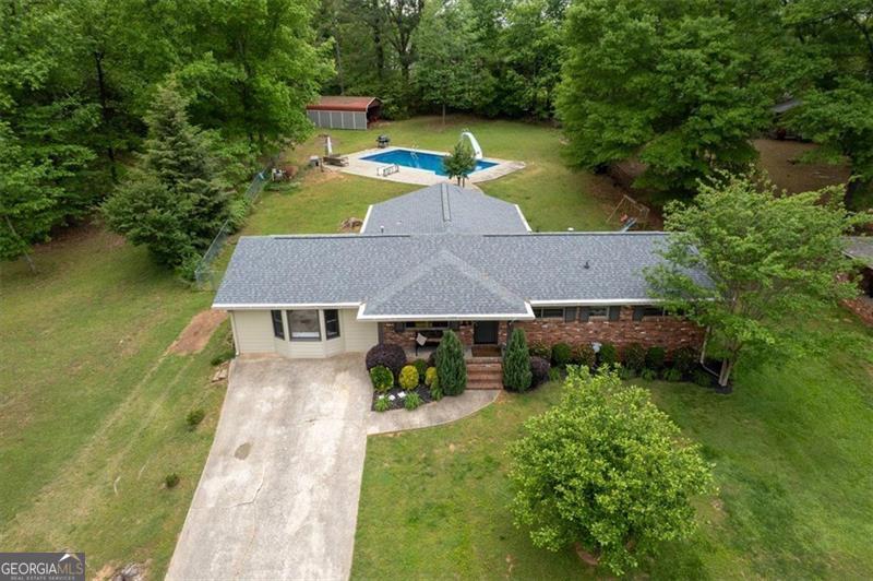 3833 Coral Lane Property Photo 1