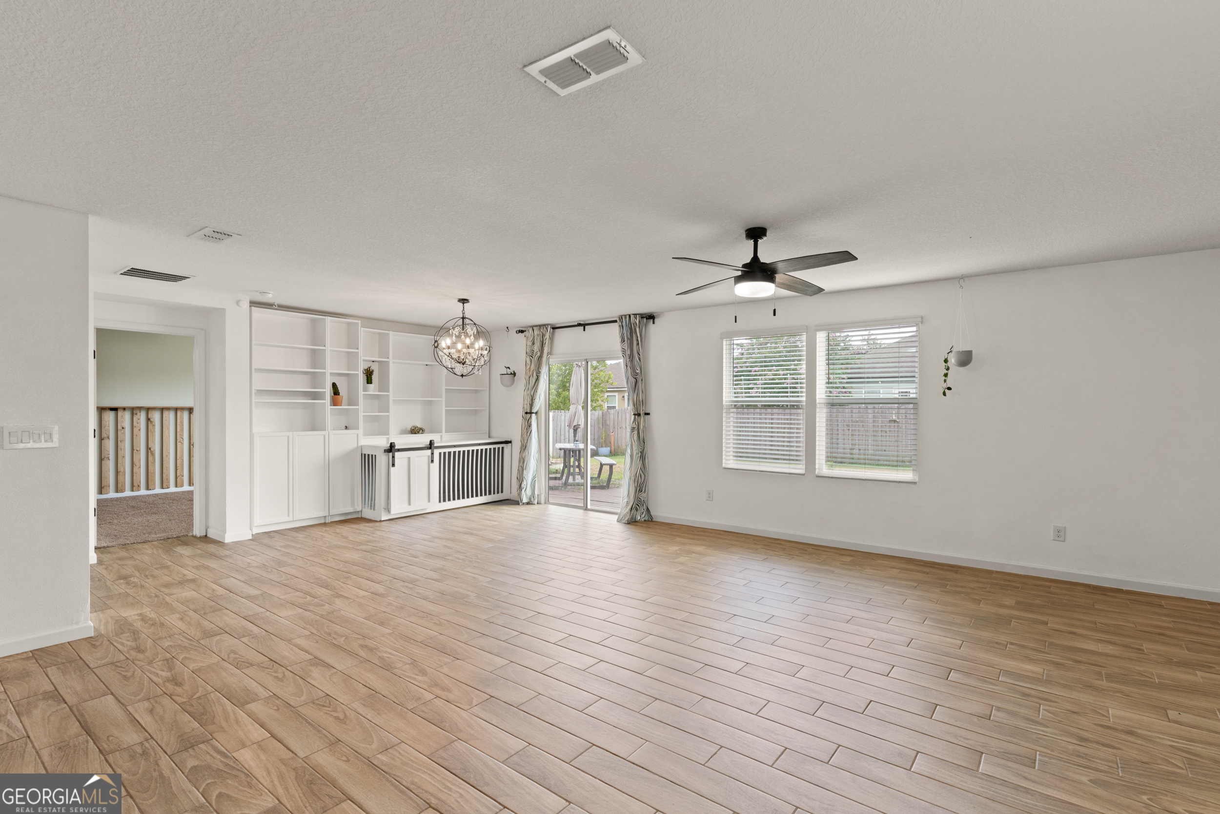 204 Hayworth Court Property Photo 16