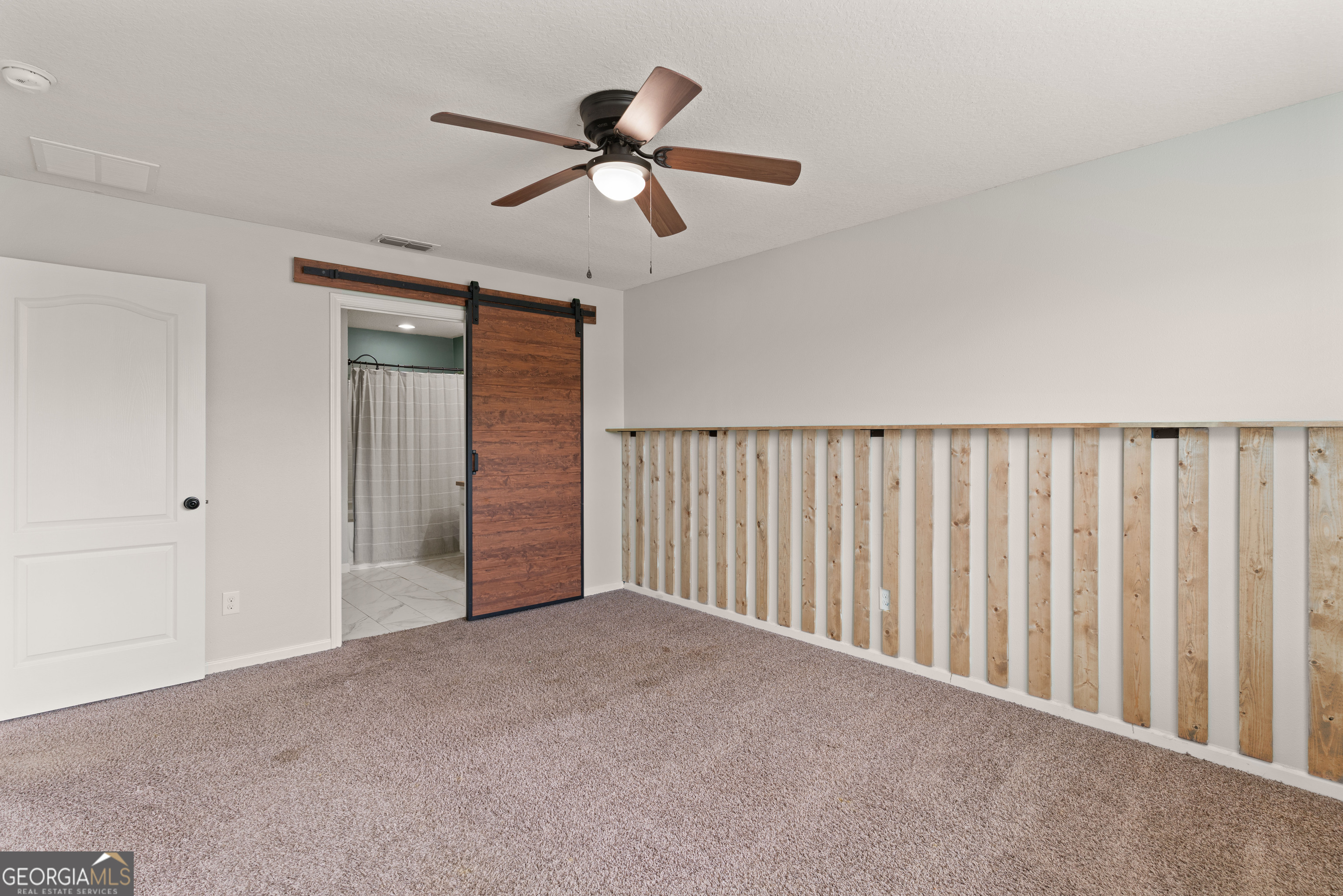 204 Hayworth Court Property Photo 18