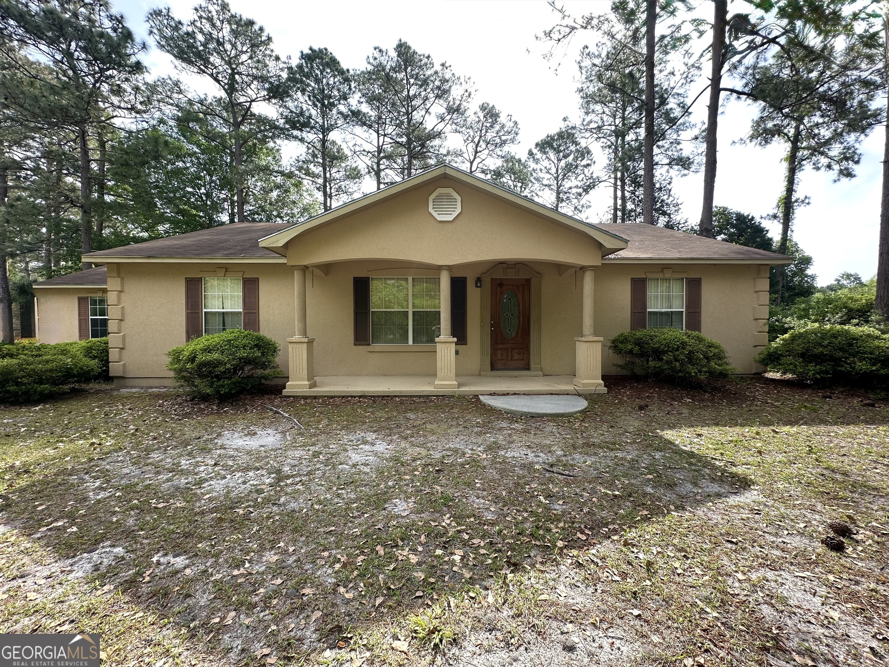 1504 Iris Street Property Photo 1