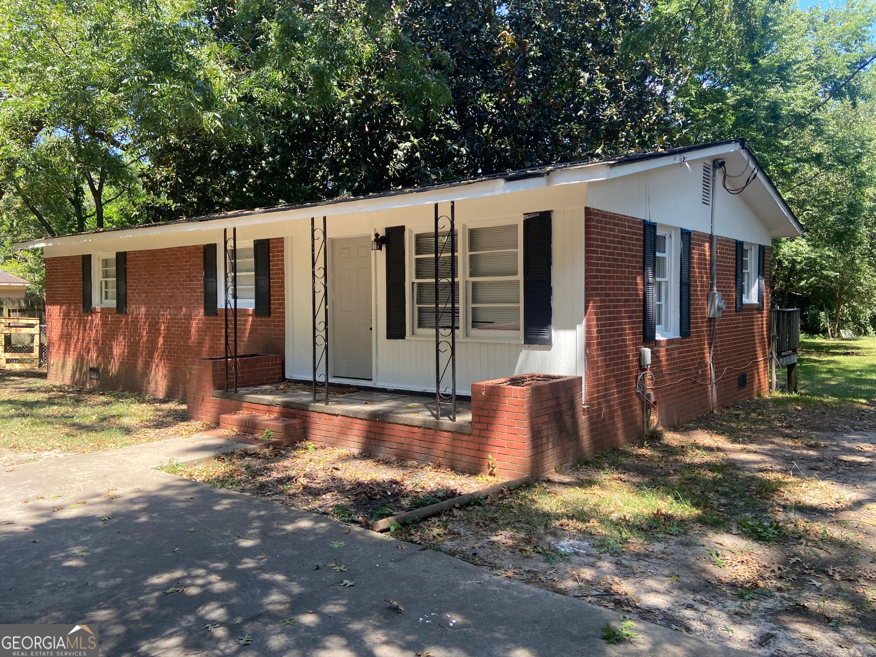 126 Woodland Drive Property Photo