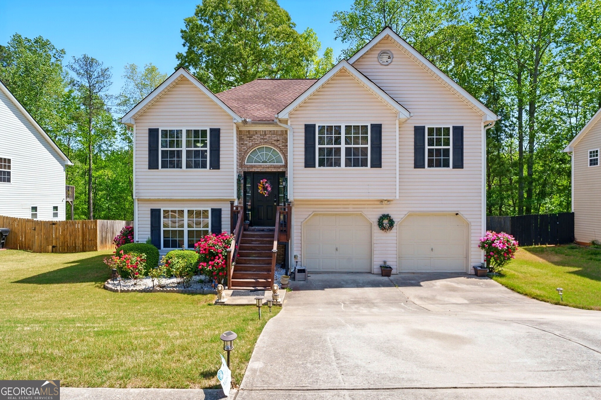 1010 Augusta Woods Drive Property Photo 1