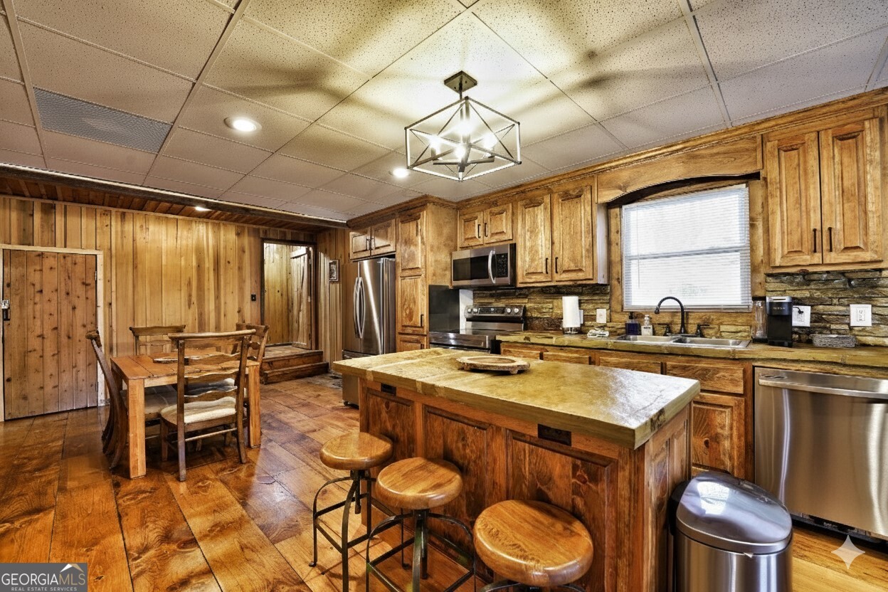 172 Sweetwater Road Property Photo 10