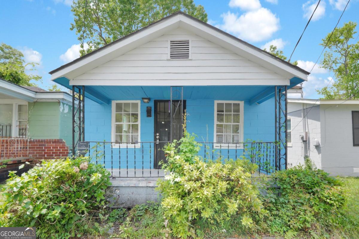 627 W 48th Street Property Photo