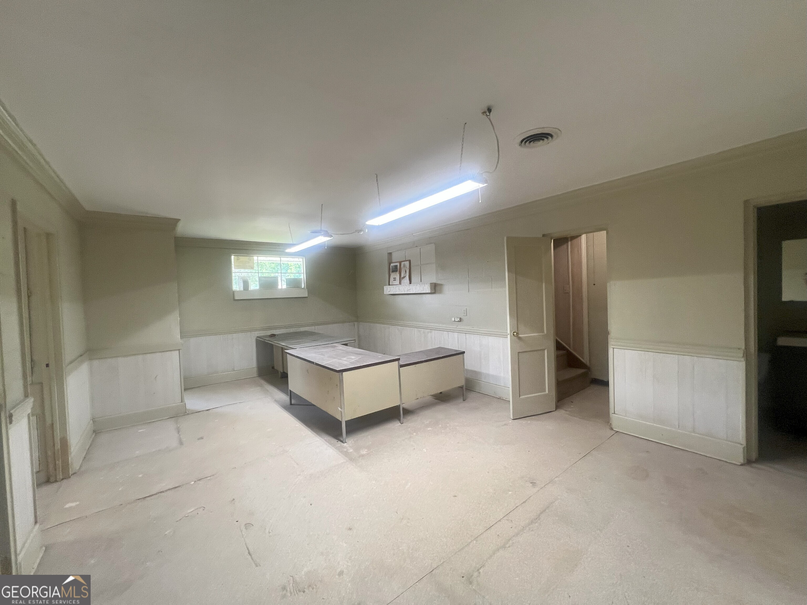 1113 Monumental Drive Property Photo 2