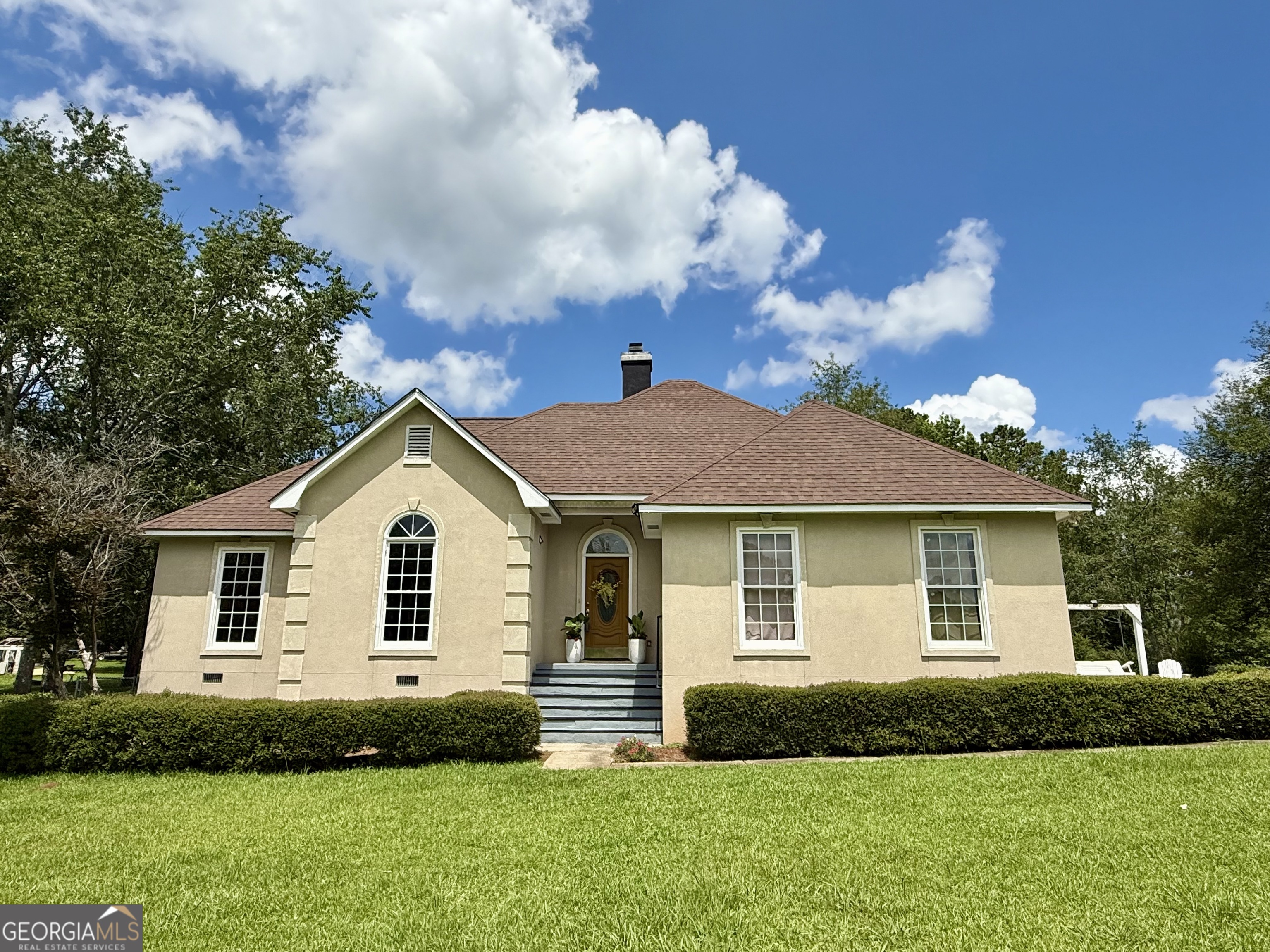 1087 Forsyth Landing Drive Property Photo 1