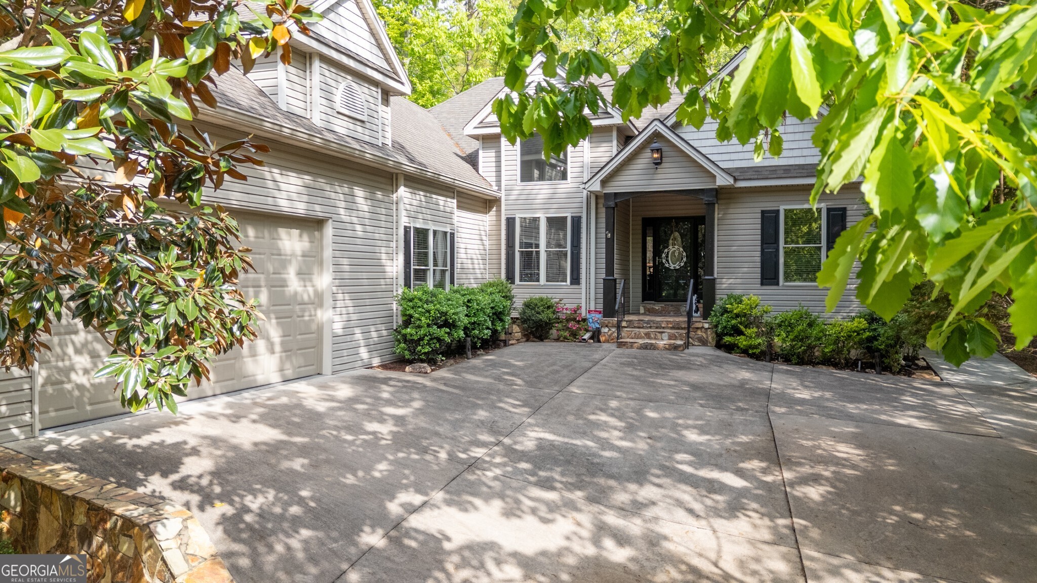 2540 Tamarack Drive Property Photo