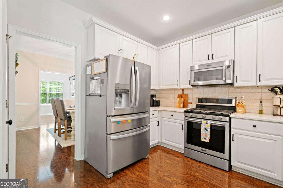 160 Wentworth Drive Property Photo 13
