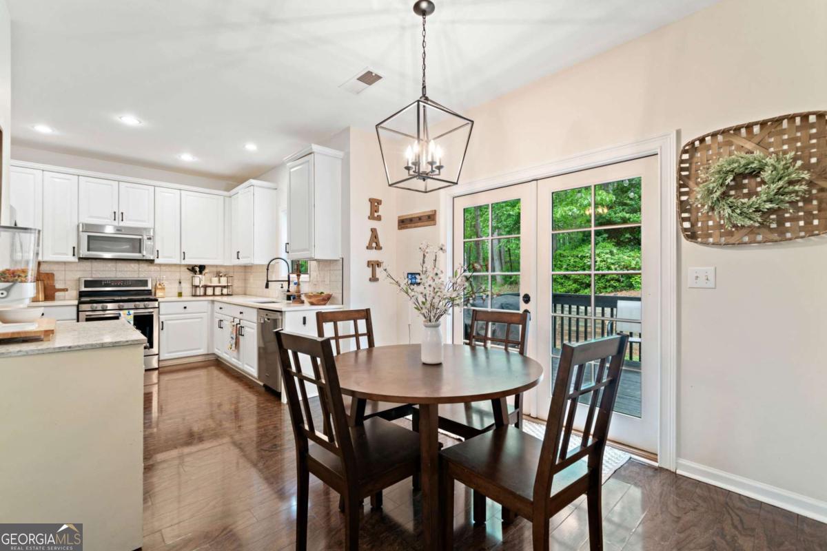160 Wentworth Drive Property Photo 14