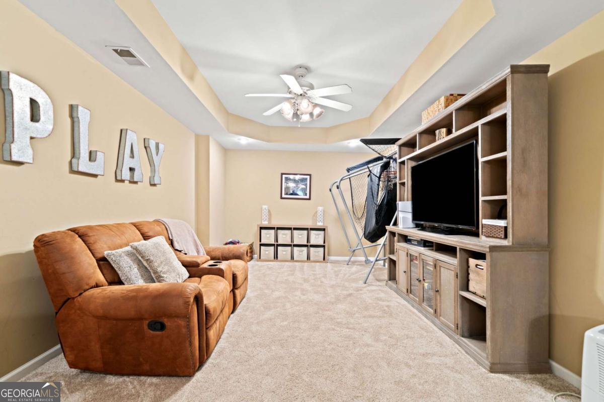 160 Wentworth Drive Property Photo 29