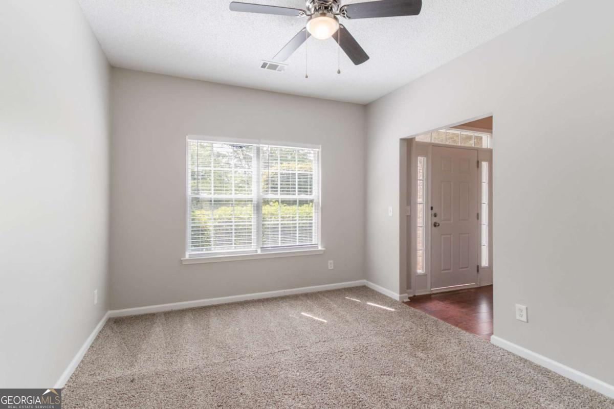 6757 Delaware Bend Property Photo 7