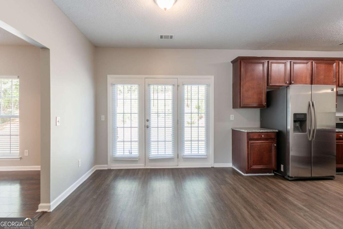 6757 Delaware Bend Property Photo 8