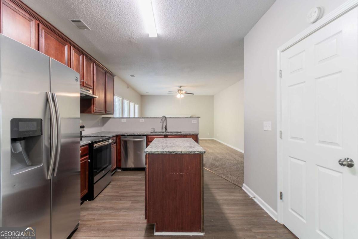 6757 Delaware Bend Property Photo 10