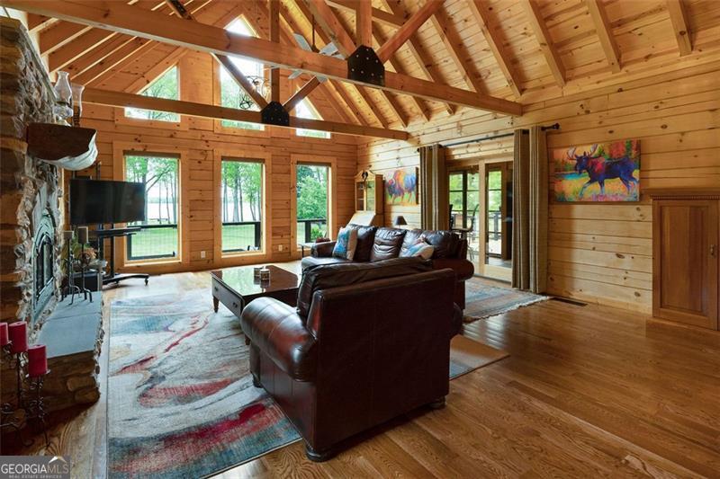 420 County Road 496 Property Photo 19