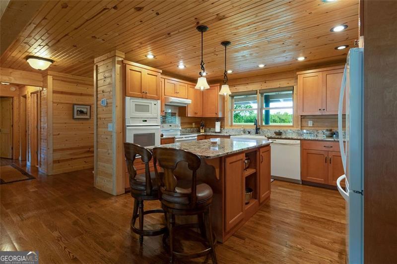 420 County Road 496 Property Photo 20