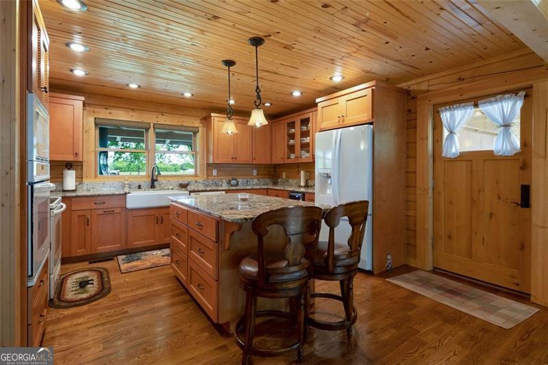 420 County Road 496 Property Photo 21