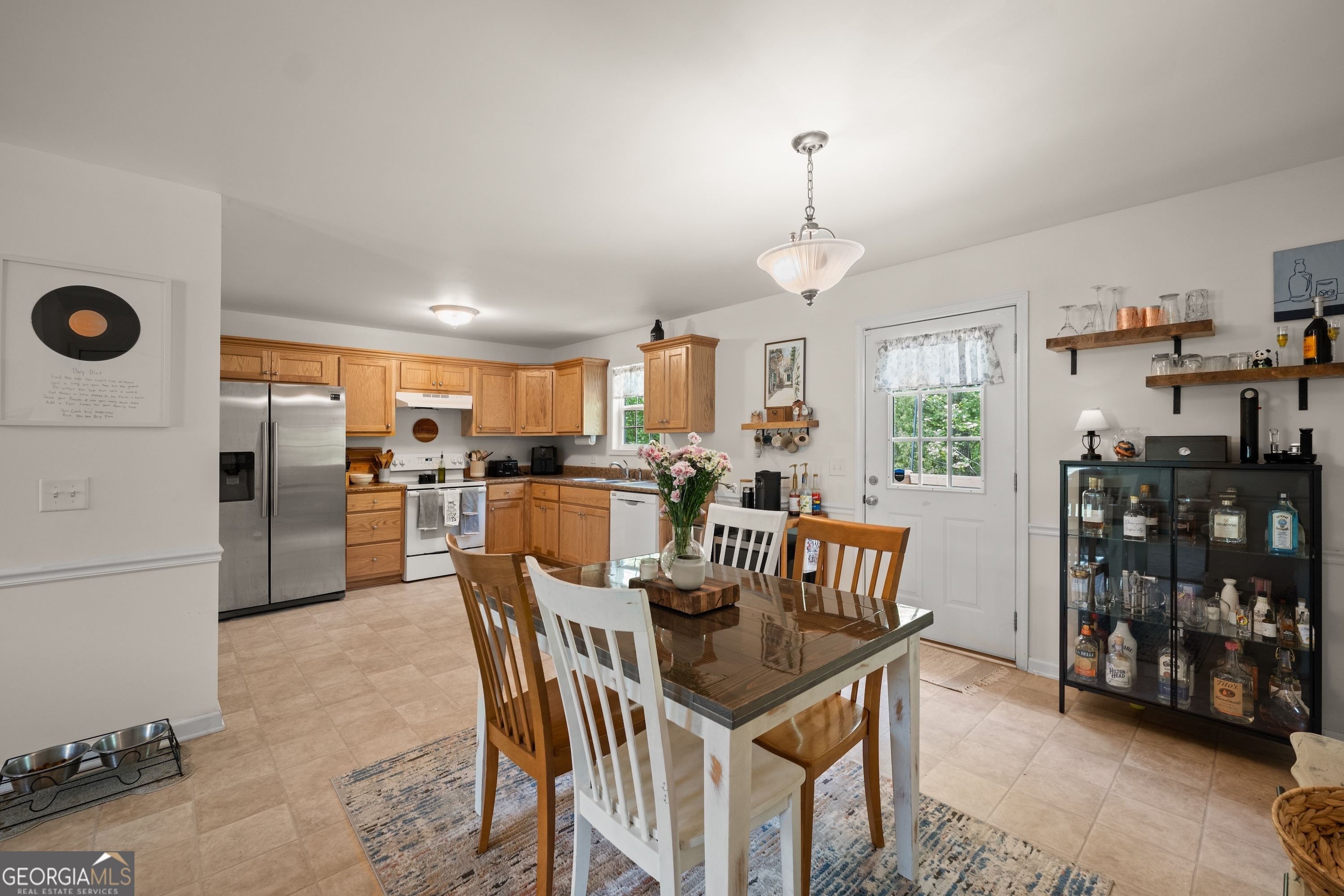500 Shenandoah Drive Property Photo 7