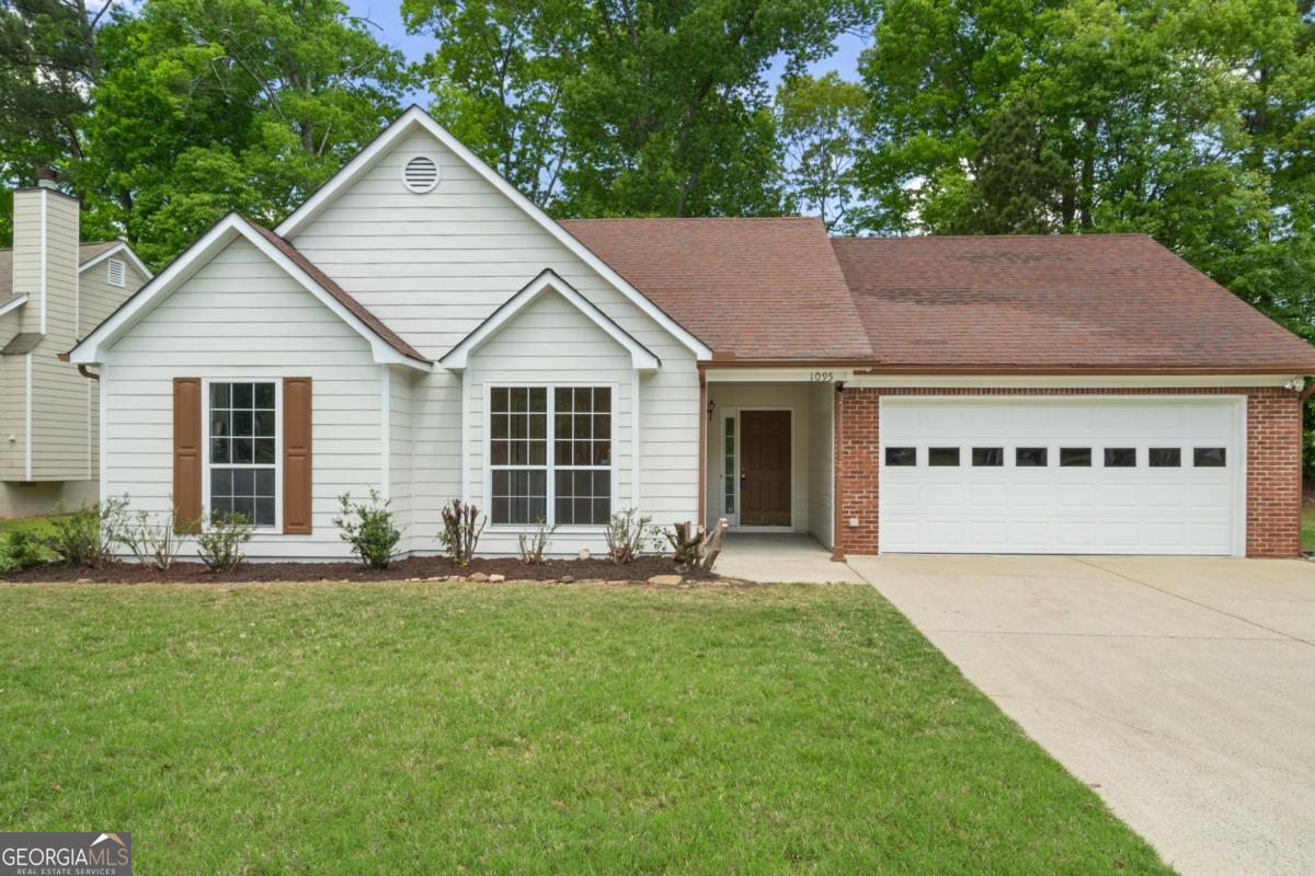 1095 Athena Court Property Photo 1