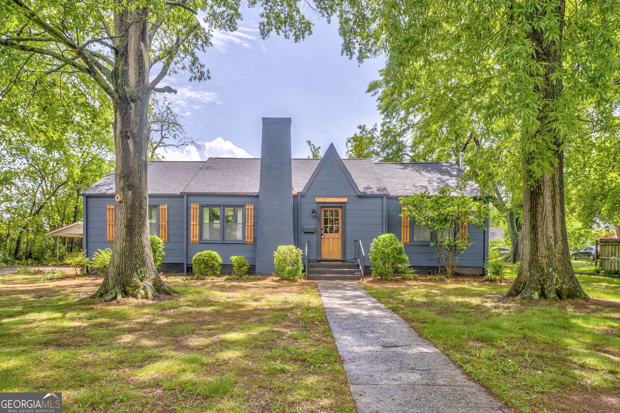 107 W Fairmount Avenue W Property Photo 1