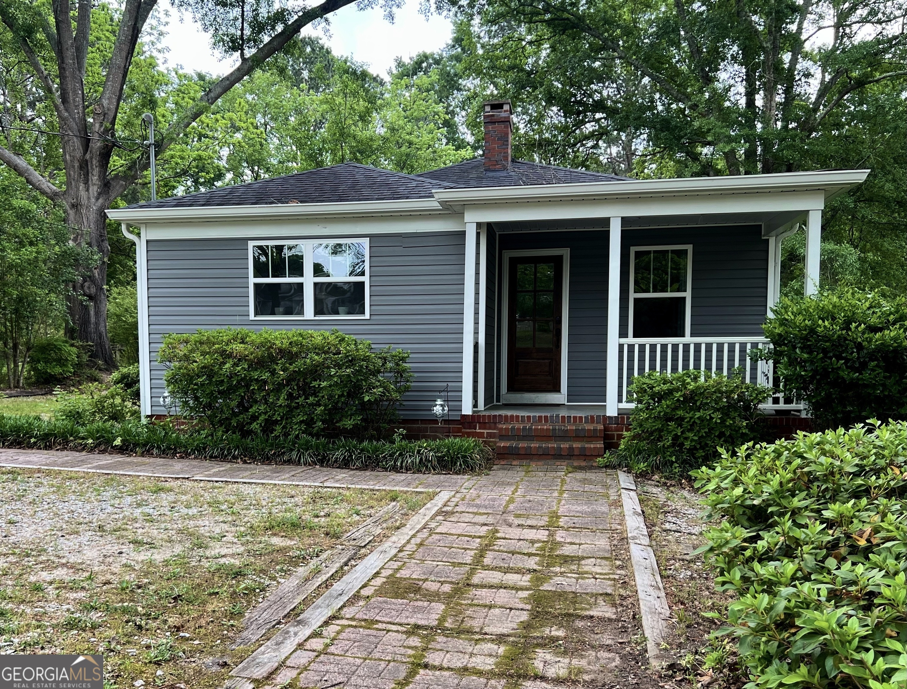 548 N Washington Street Property Photo 1