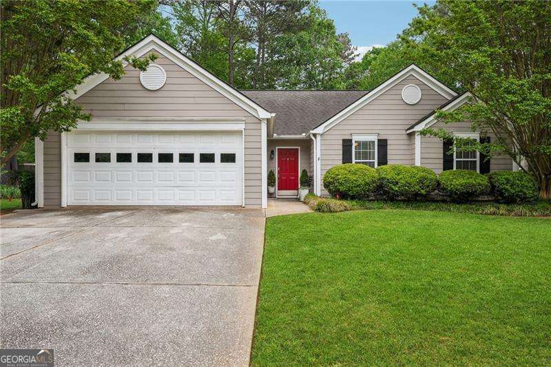 141 Springbrooke Trail Property Photo