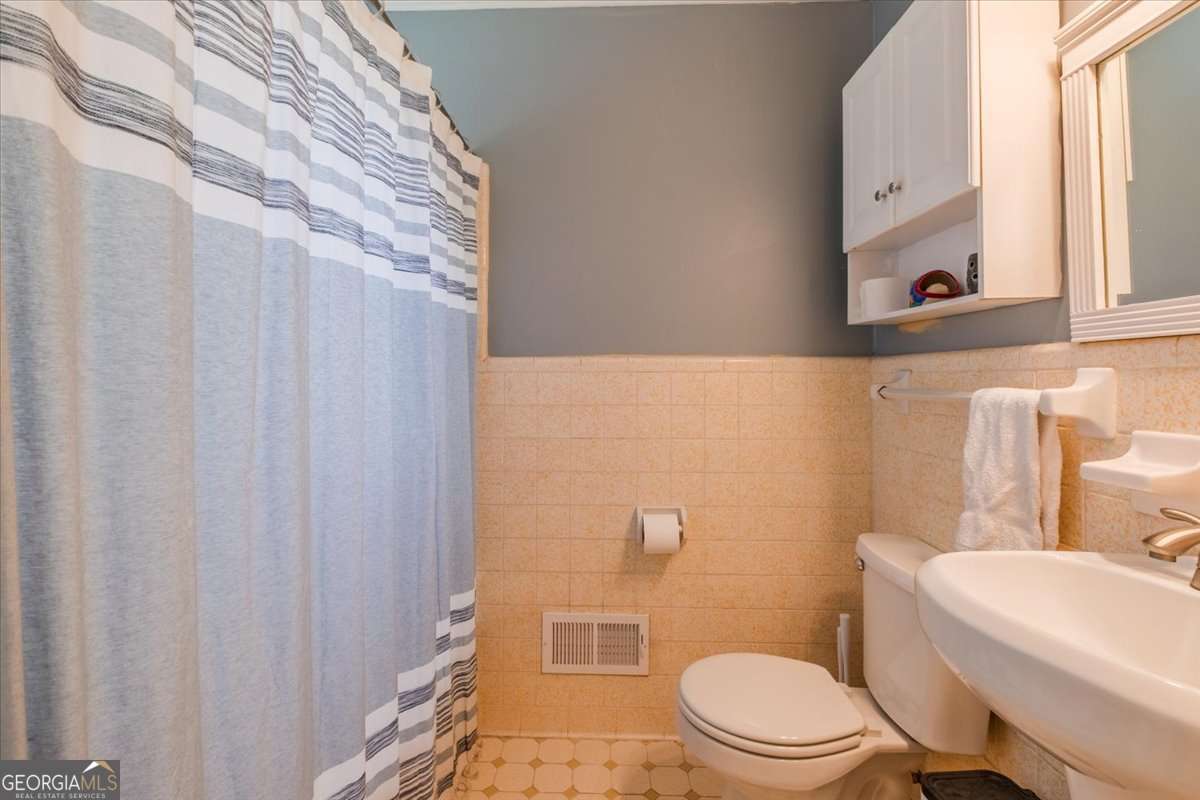 20 Mitchell Circle Se Property Photo 15
