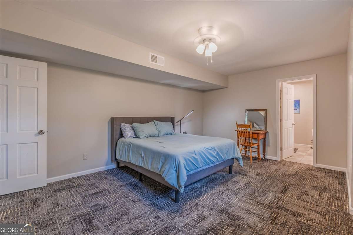20 Mitchell Circle Se Property Photo 26