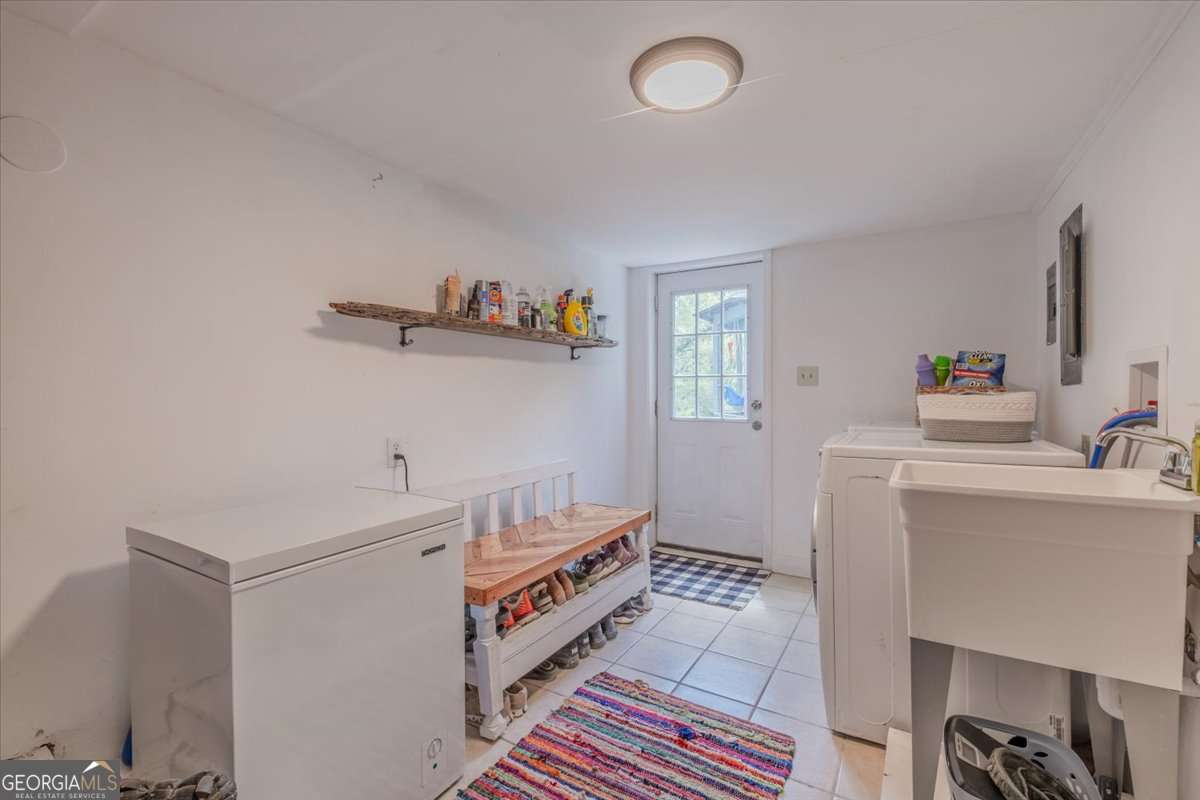 20 Mitchell Circle Se Property Photo 34