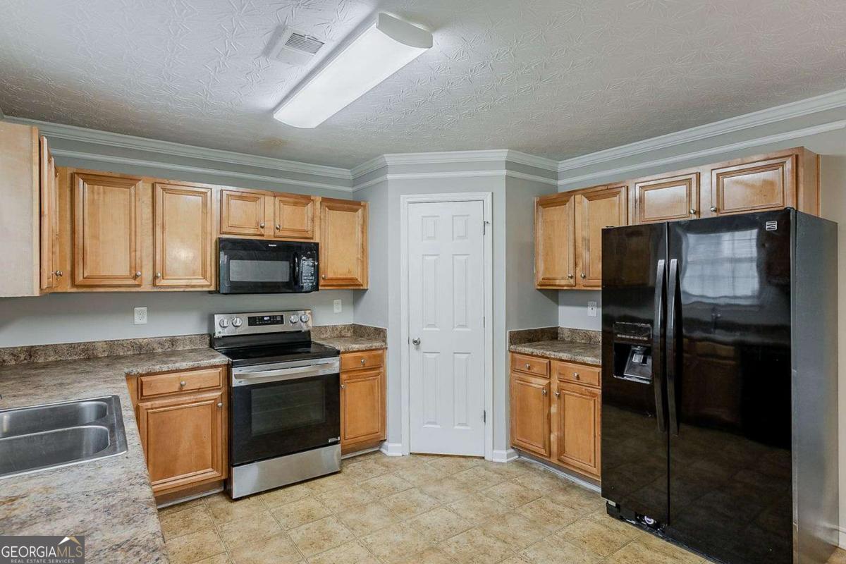 4139 Kensington Cove Property Photo 4