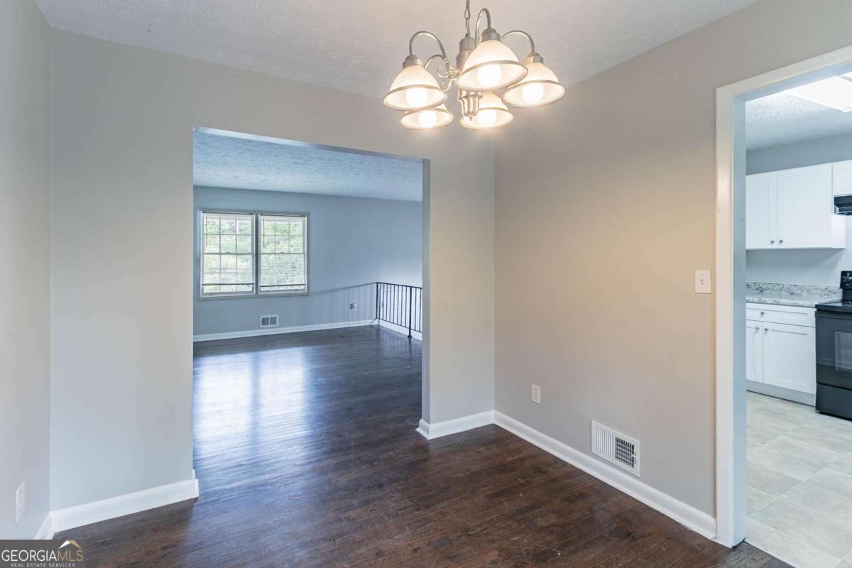 5340 The Savoy Street Property Photo 10