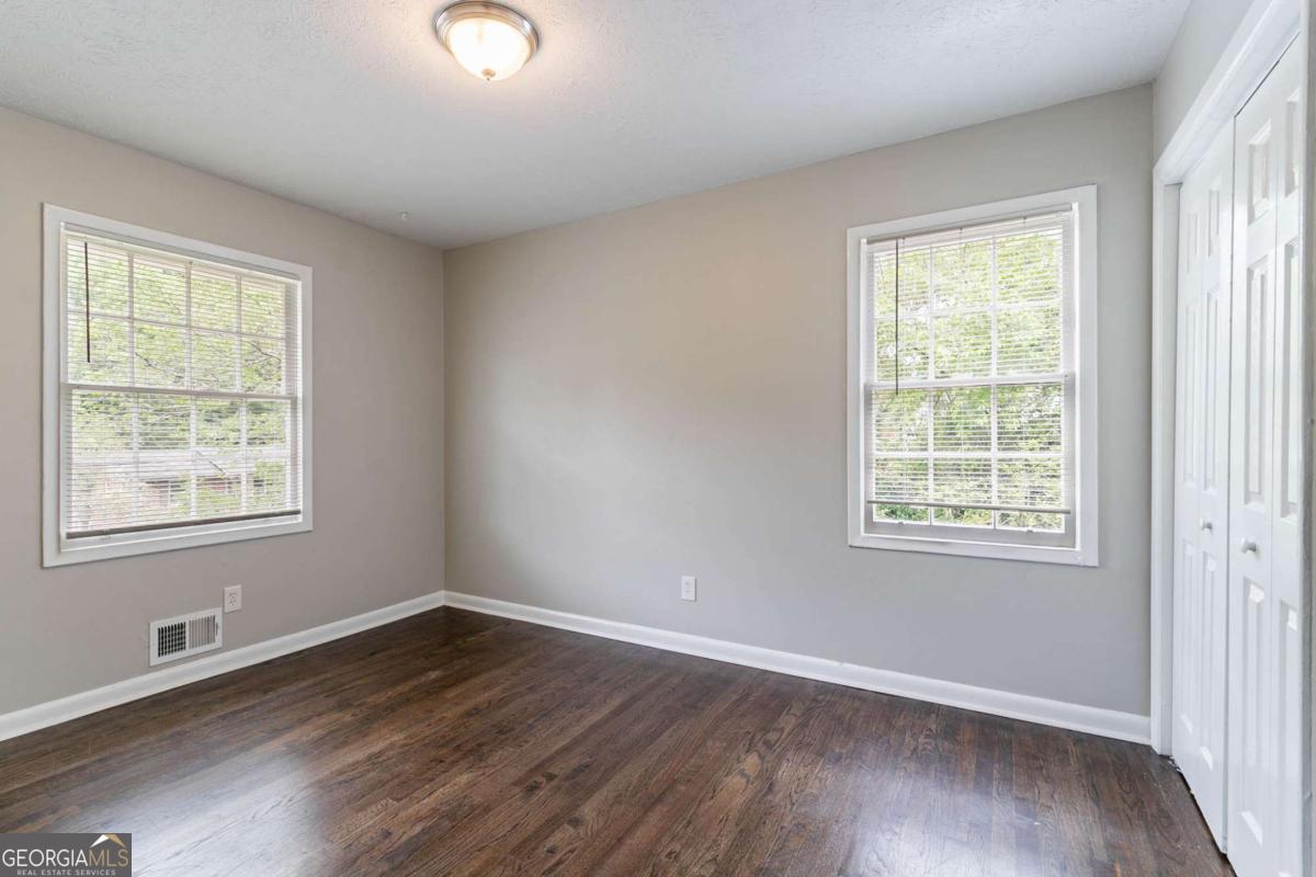 5340 The Savoy Street Property Photo 20