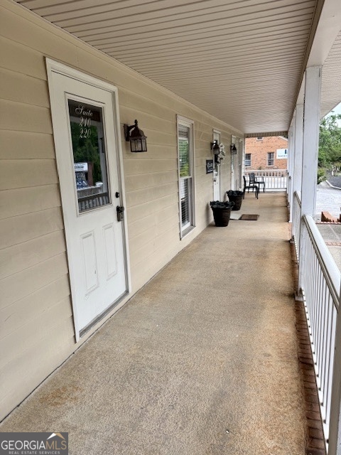 471 S Main Street Property Photo 5