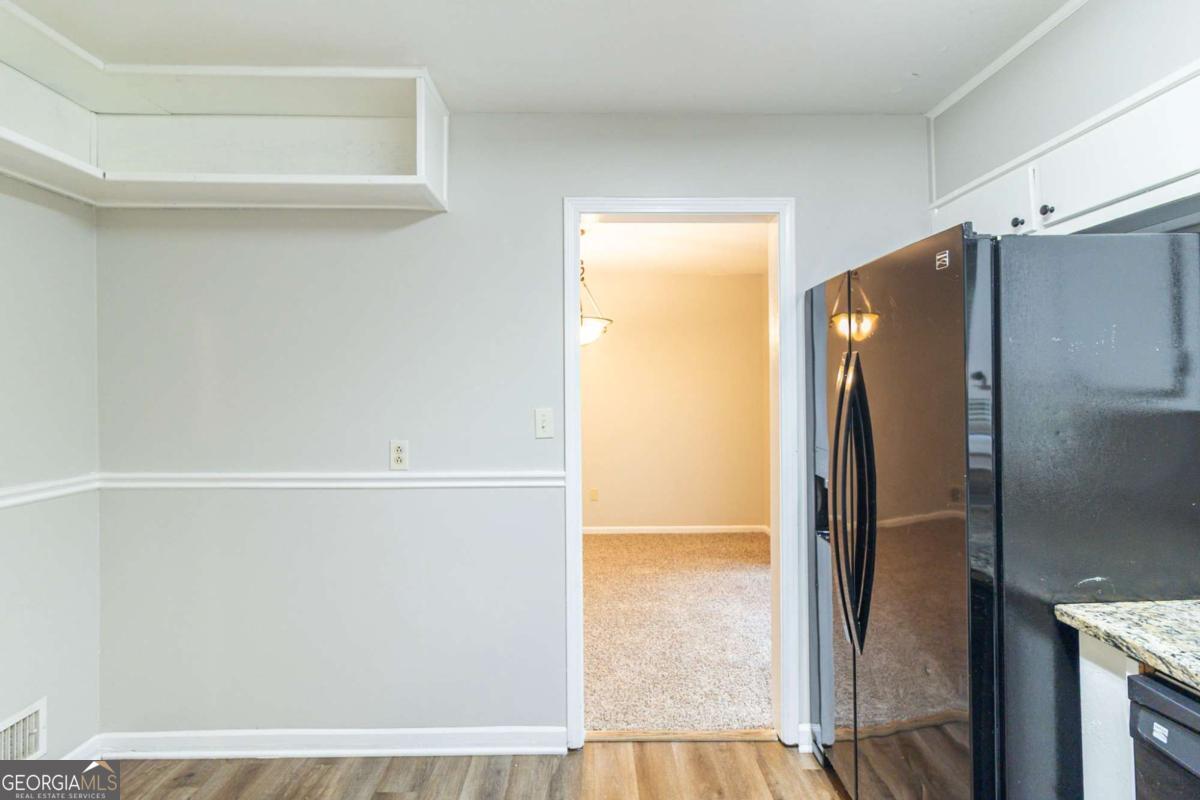 5802 Oakleaf Drive Property Photo 13