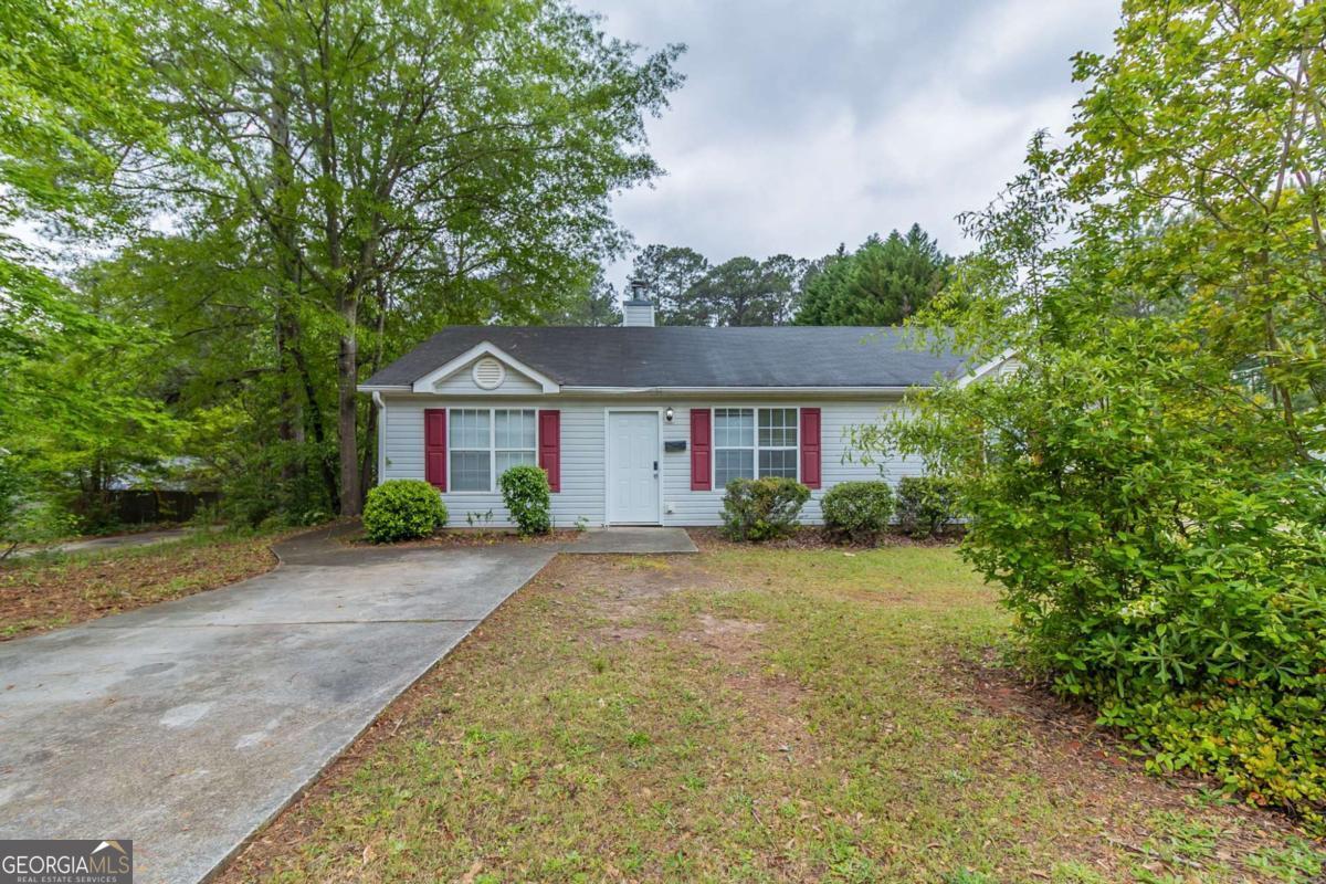 8051 Trinity Park Drive Property Photo 1