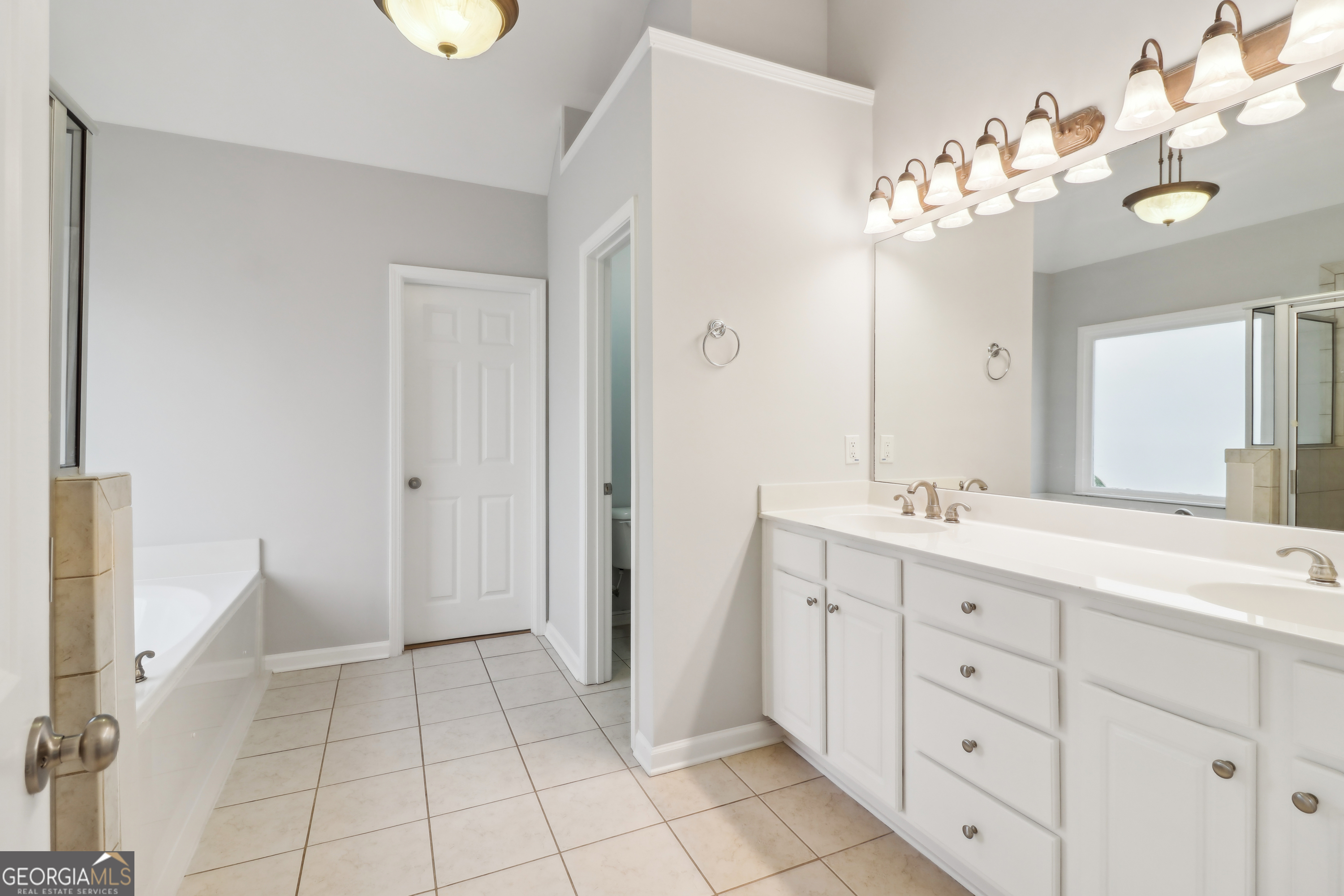 2620 Bent Creek Drive Property Photo 29