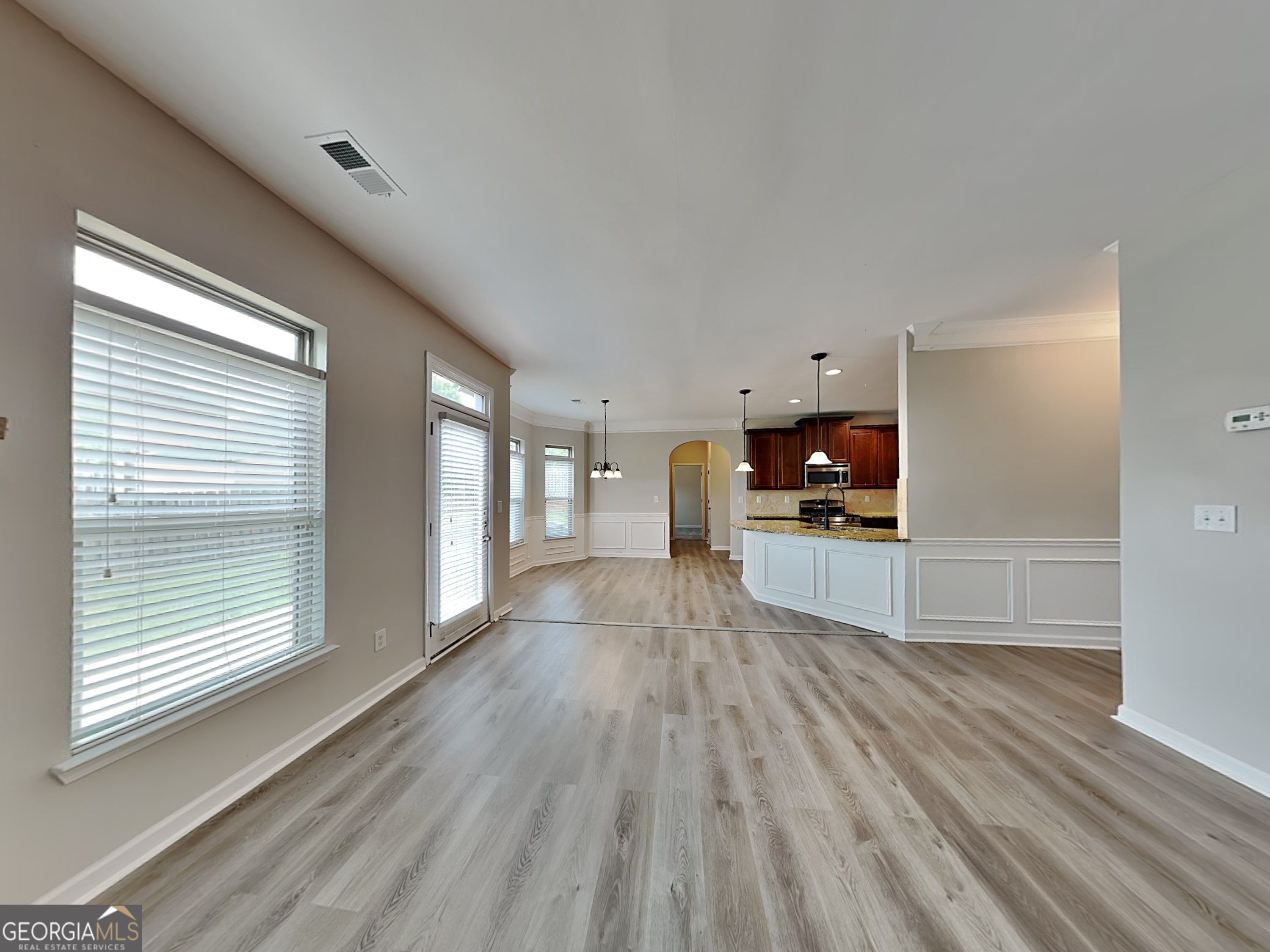305 Mango Court Property Photo 4