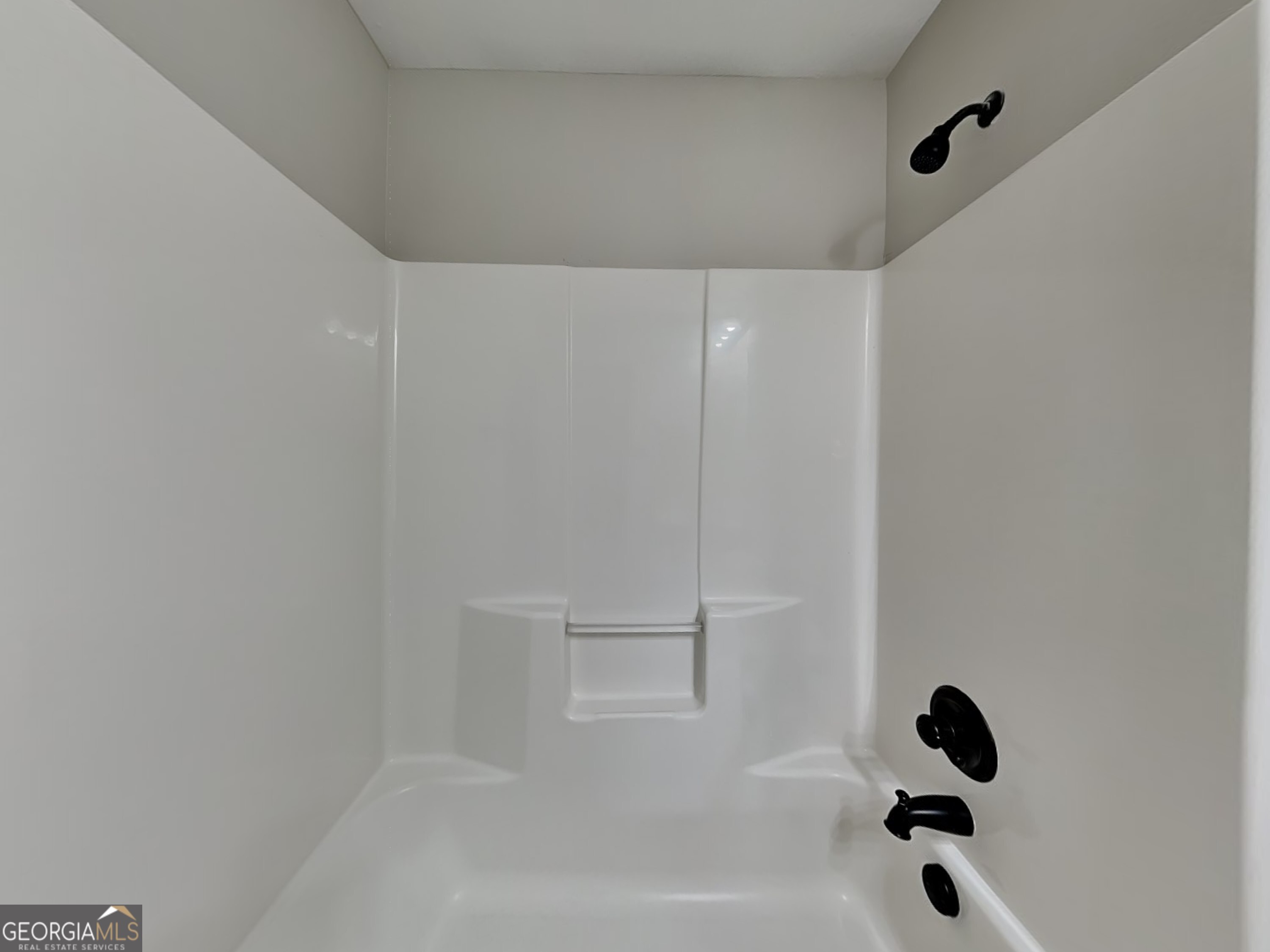 305 Mango Court Property Photo 6