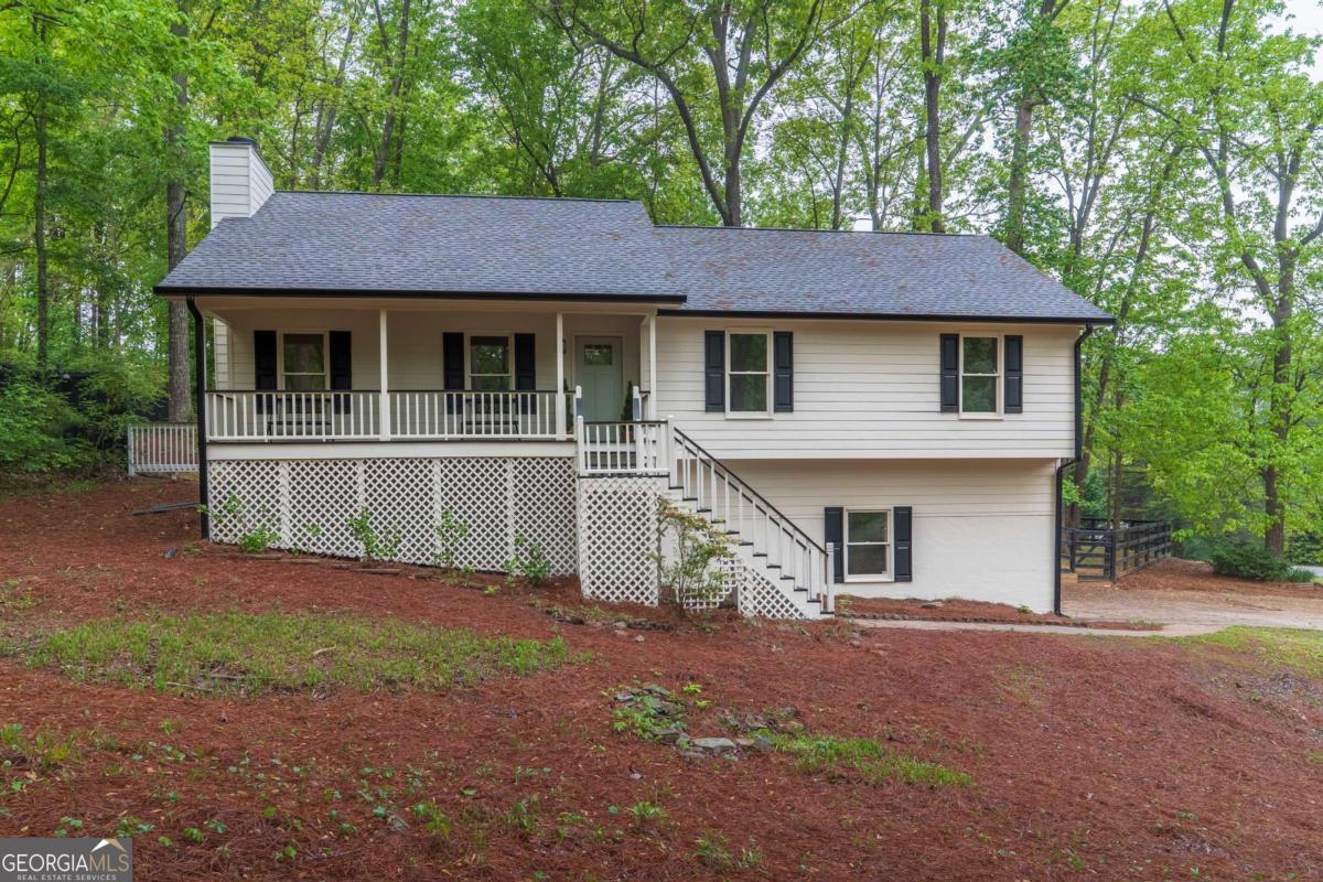 607 Hickory Creek Lane Property Photo 1