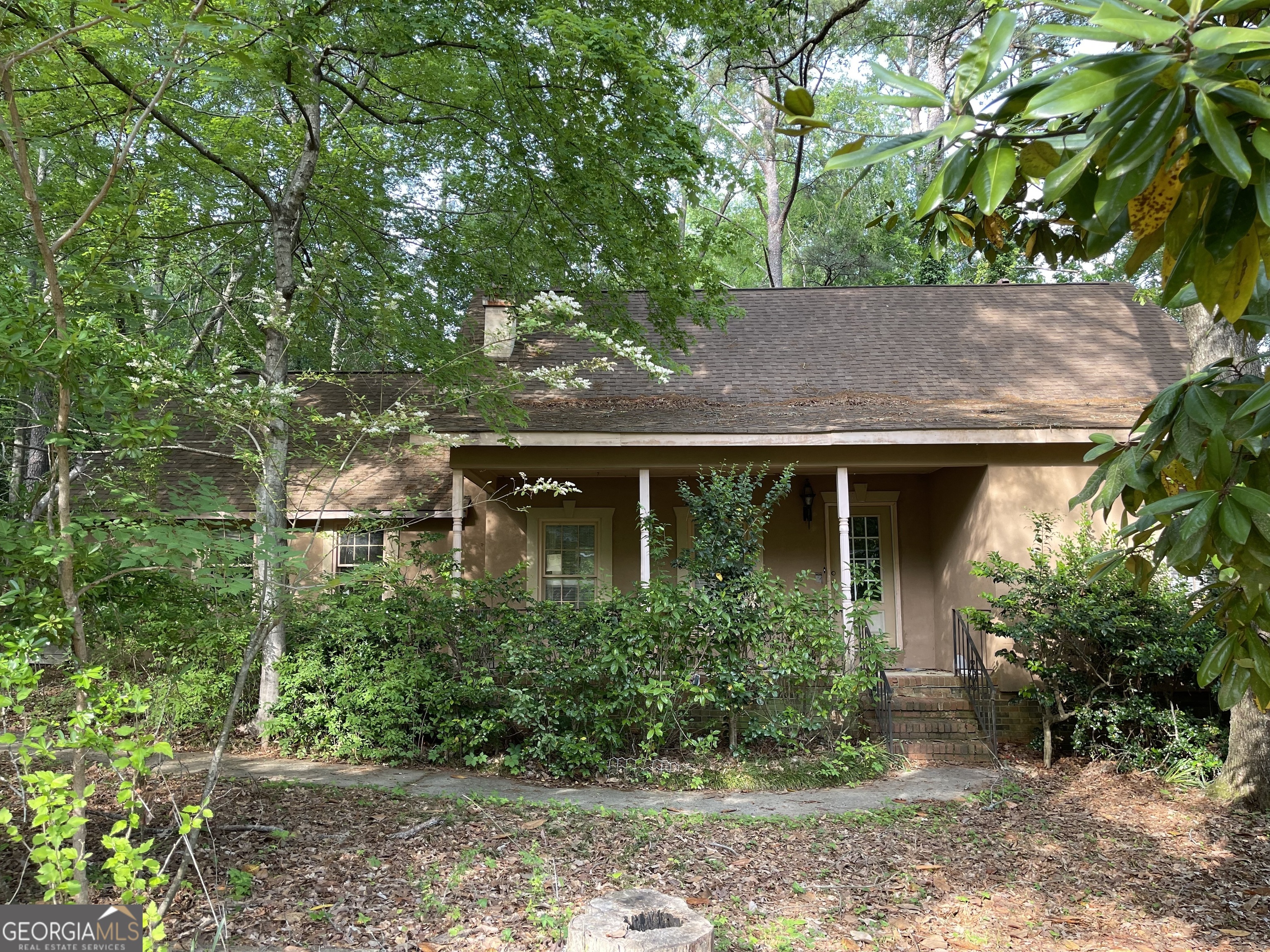 106 Amblewood Court Property Photo 1