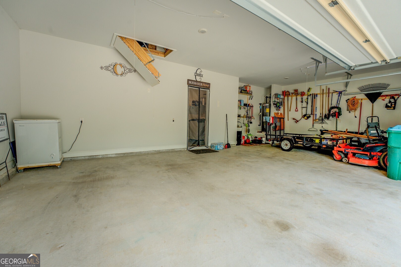868 River Falls Drive Property Photo 10