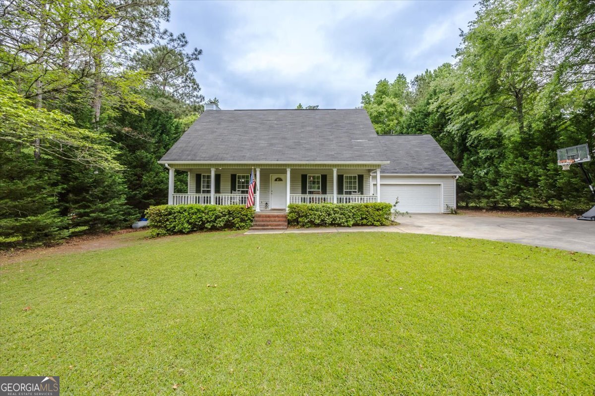 219 Southern Walk Circle Property Photo 1