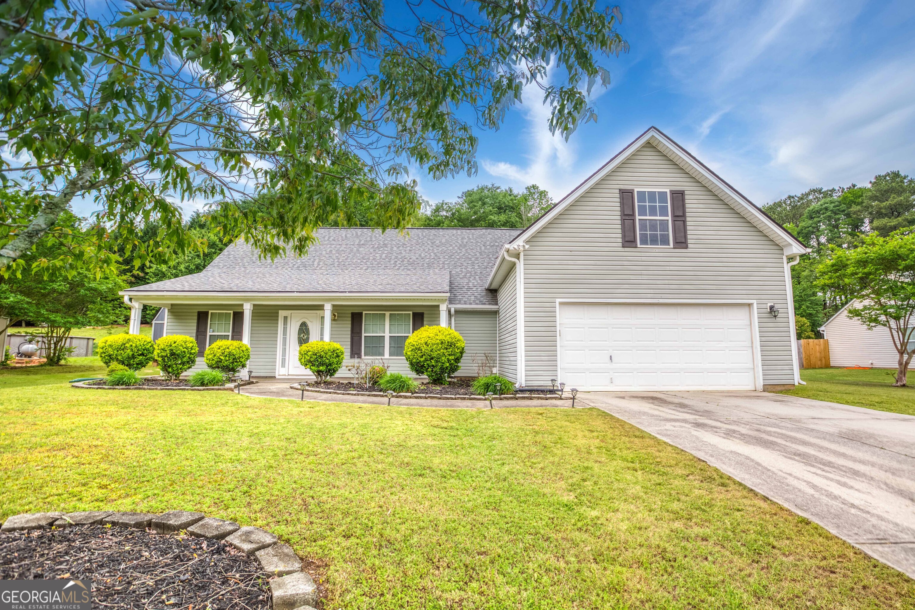 407 Gladiola Drive Property Photo