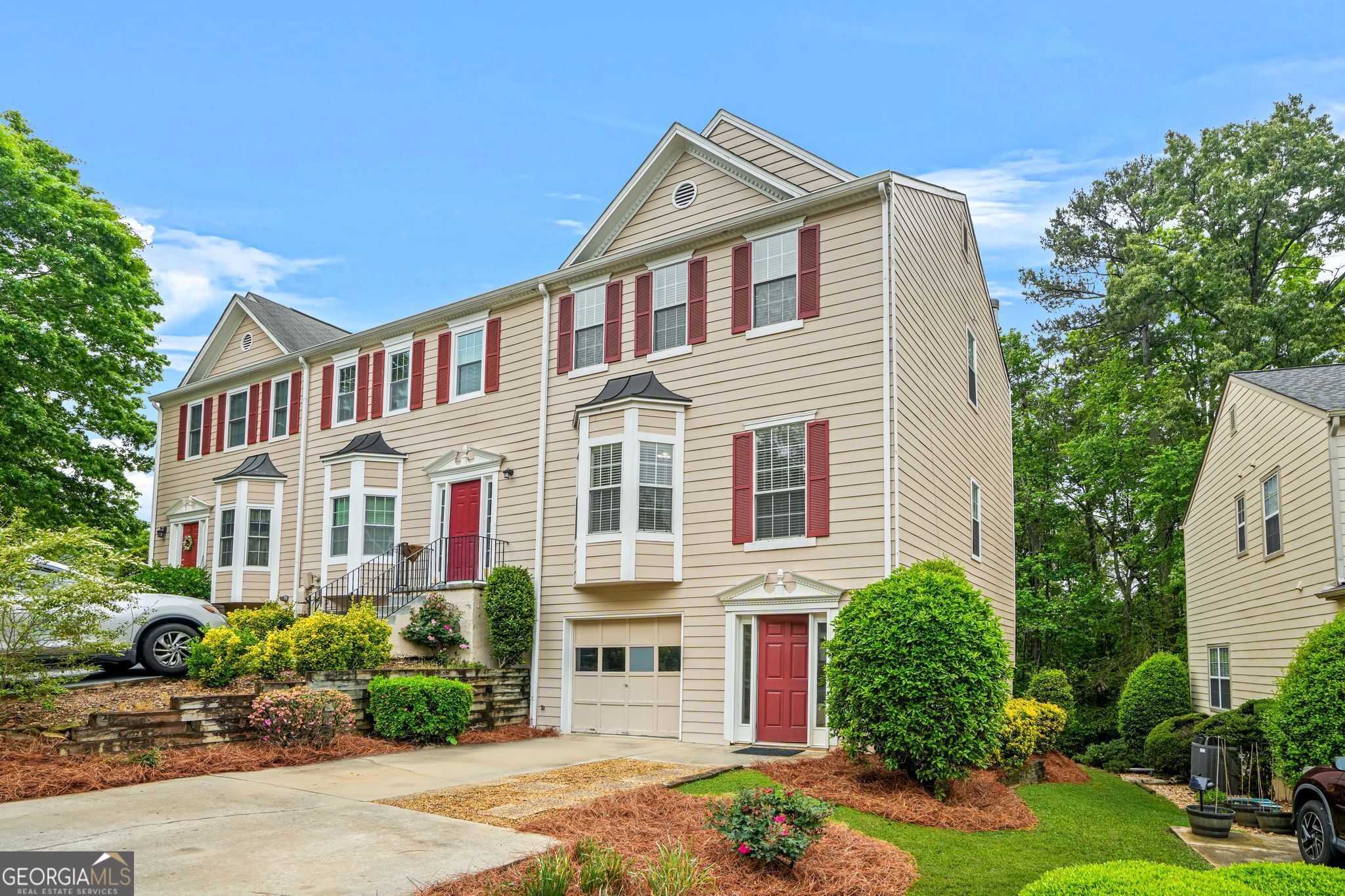 2533 Summit Cove Drive Property Photo