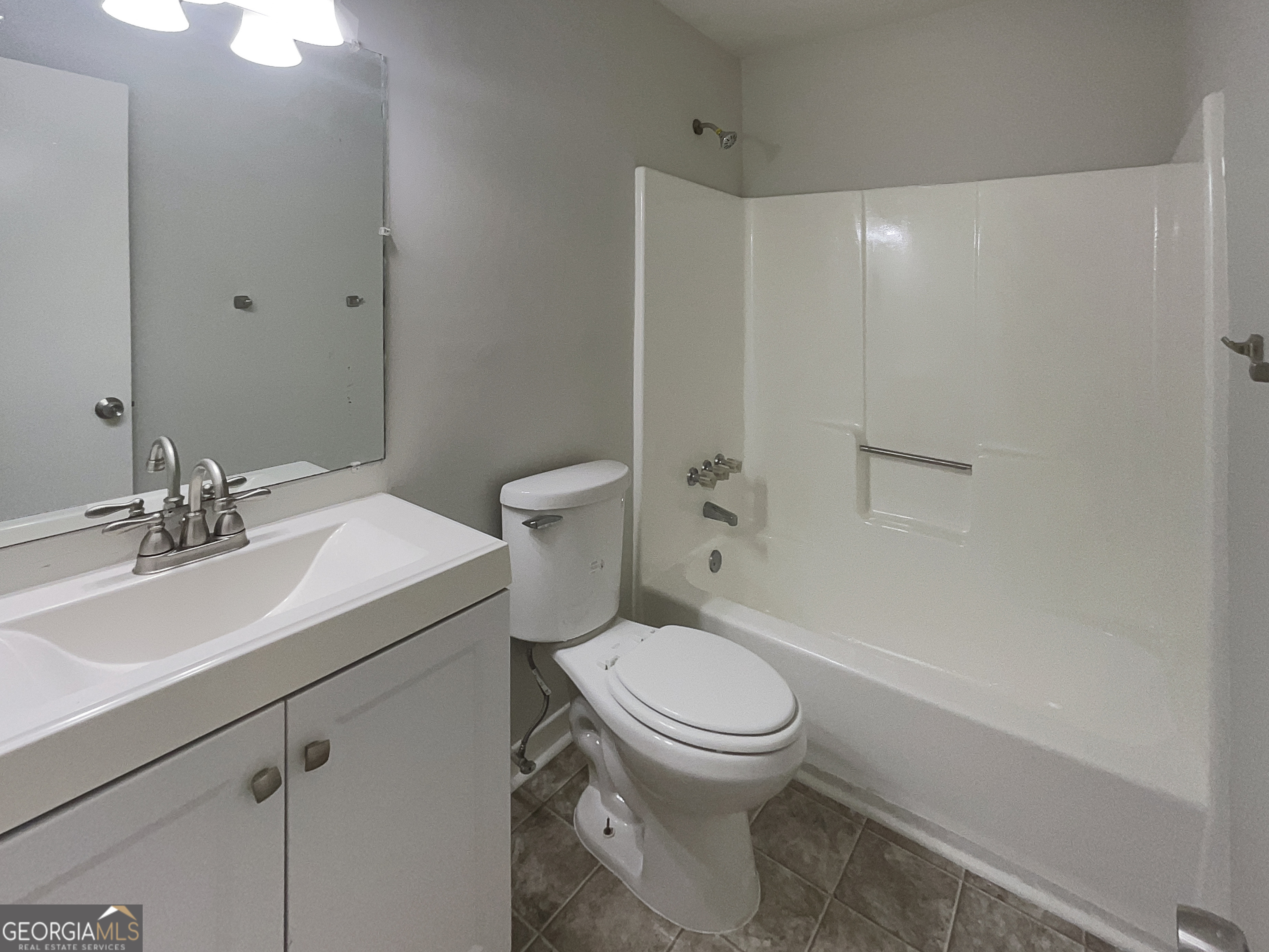 2067 Wellborn Close Property Photo 16