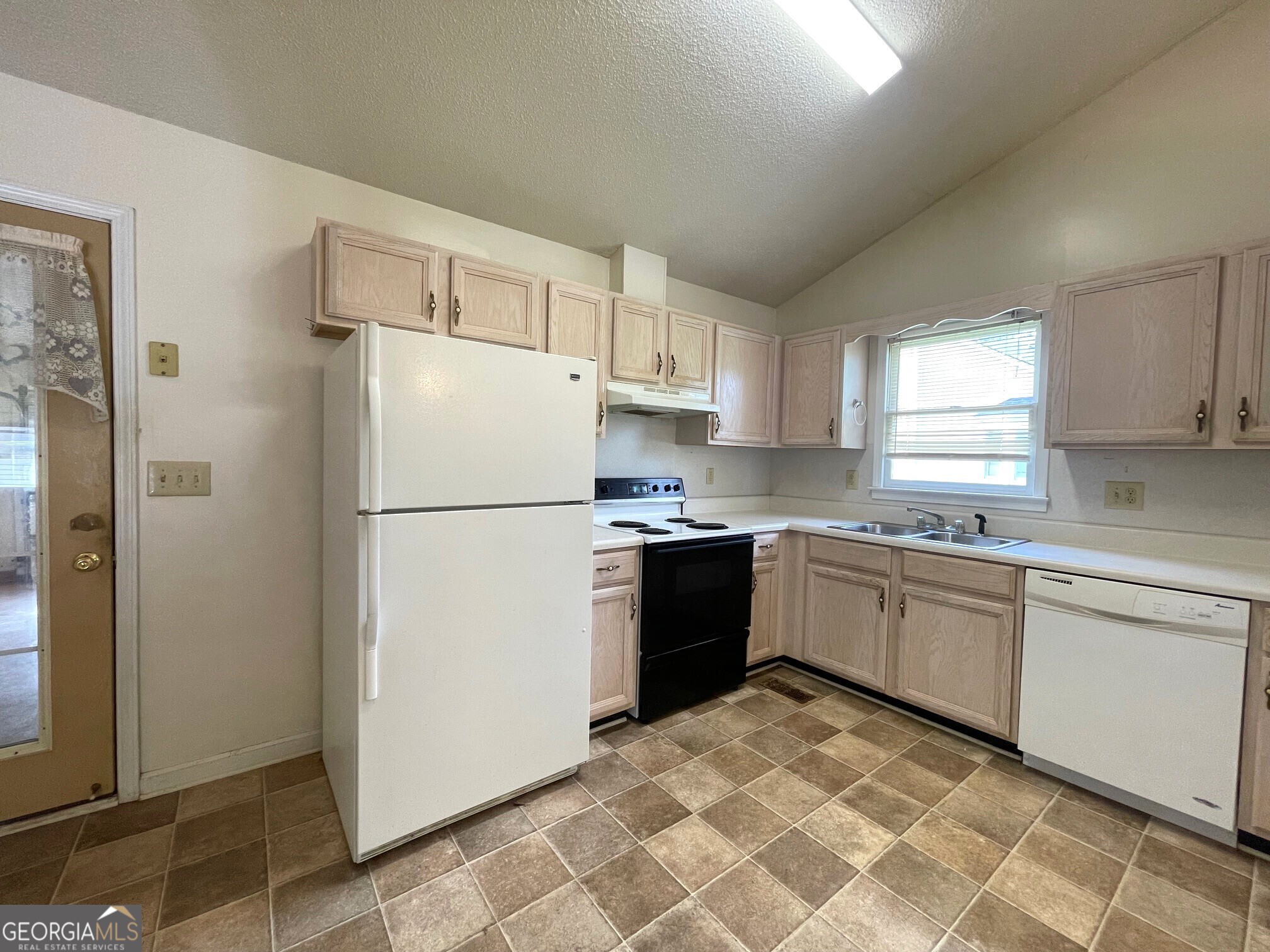 53 Villa Rosa Way Property Photo 14
